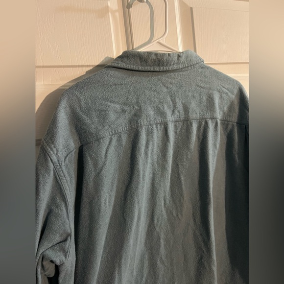 St John’s Bay Button Down Flannel 🍁 - Picture 8 of 9